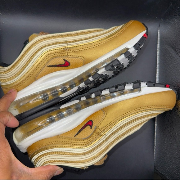 Size 6.5 - Nike Air Max 97 OG 2023 Metallic Gold Wmns, DQ9131-700, Clean, No Box - Picture 6 of 10